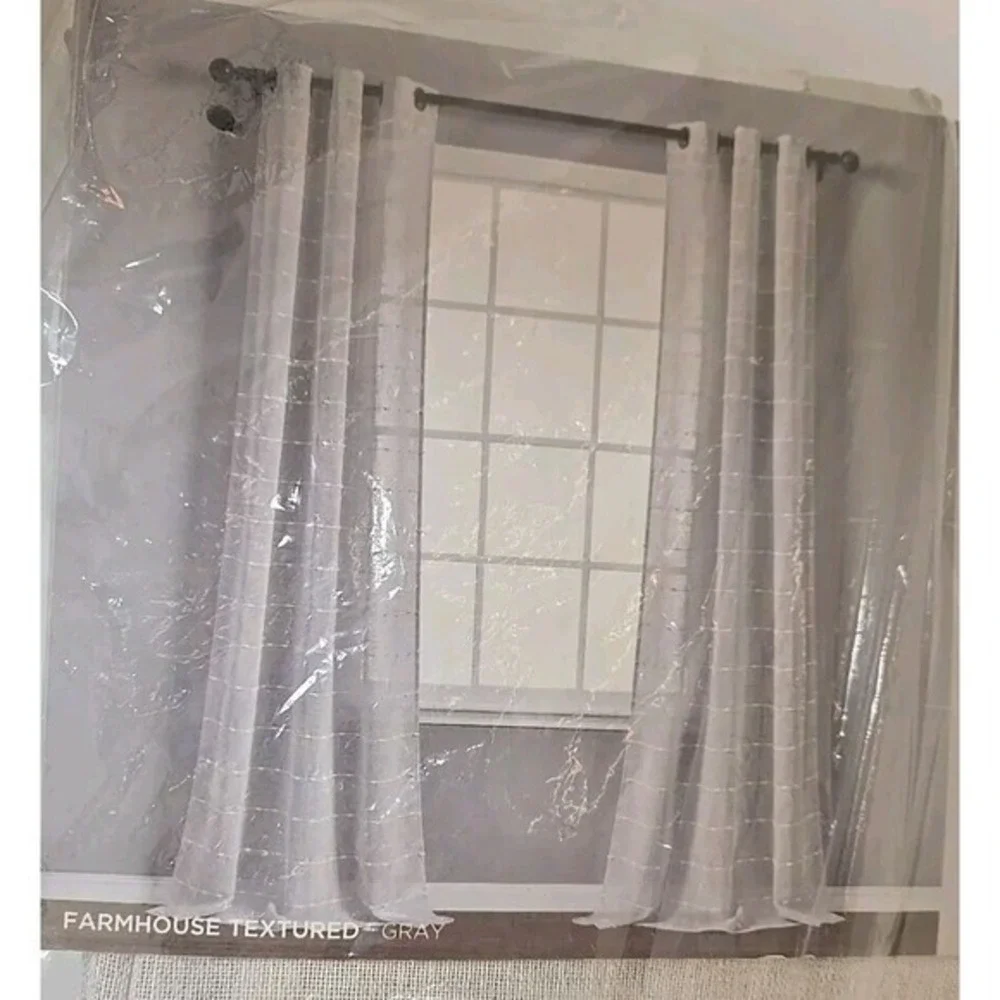Farmhouse Textured Grommet Sheer 38
